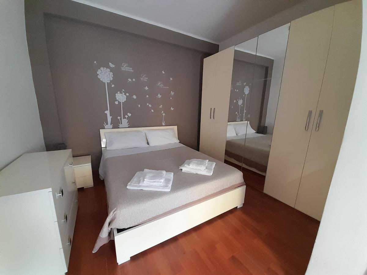 A Casa Di Sabry Apartment Bari Exterior photo