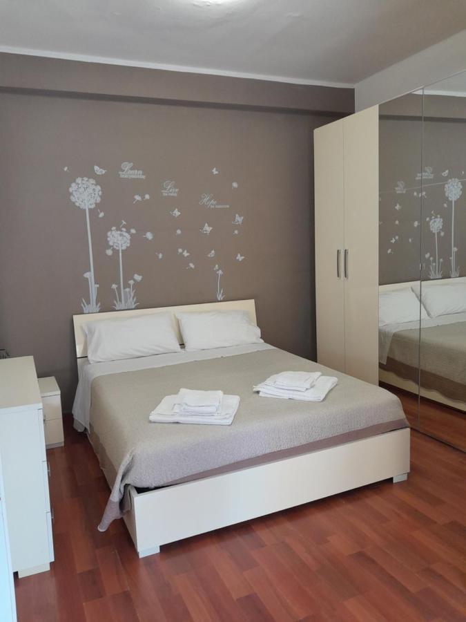 A Casa Di Sabry Apartment Bari Exterior photo